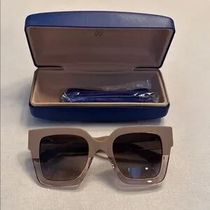 Stuart Weitzman | Accessories | Stuart Weitzman Twotone  display picture 1